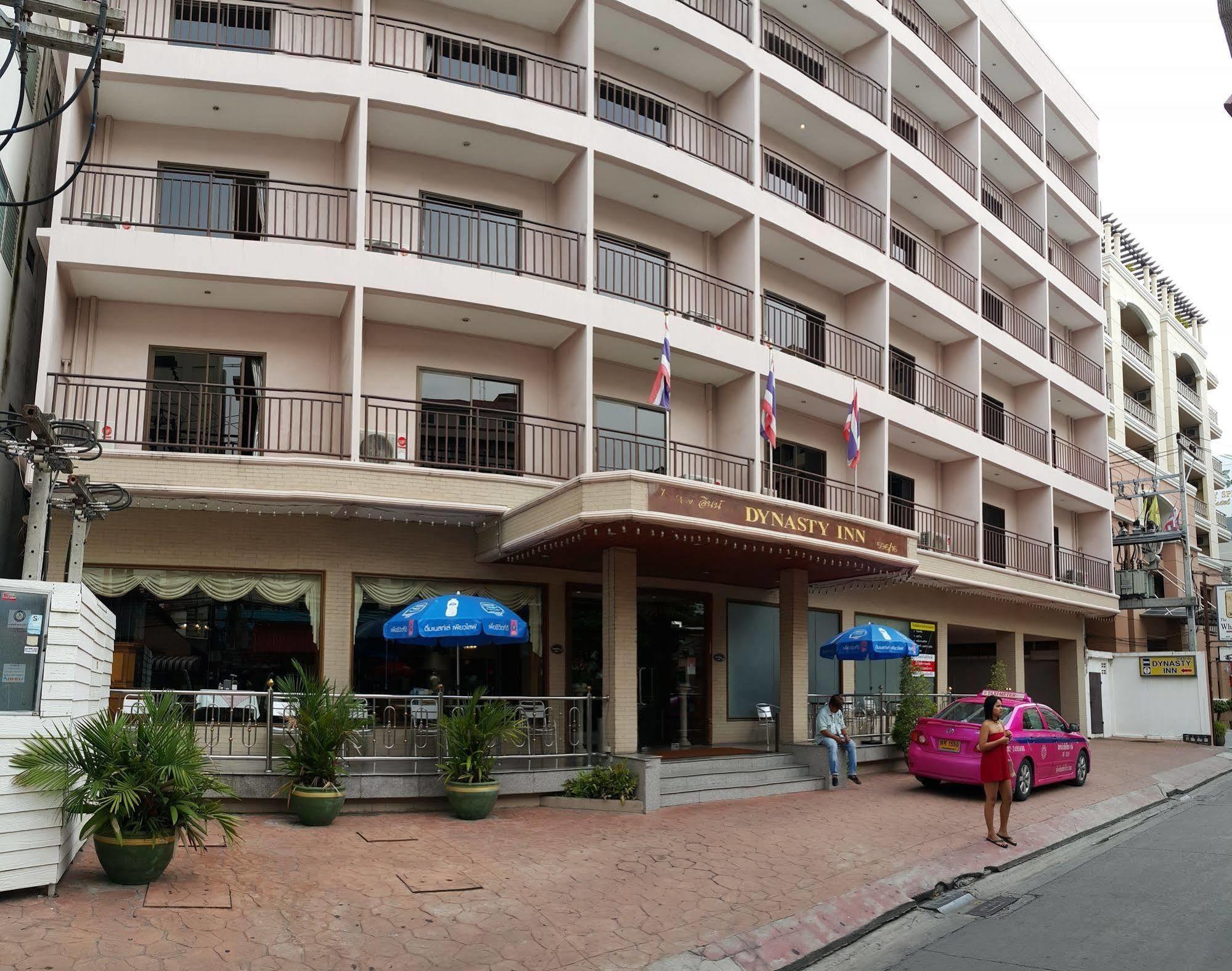 Dynasty Inn Pattaya Exterior foto